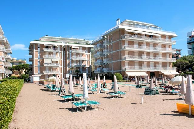 Puerto Del Sol Fronte Mare Apartment Lido di Jesolo Exterior foto