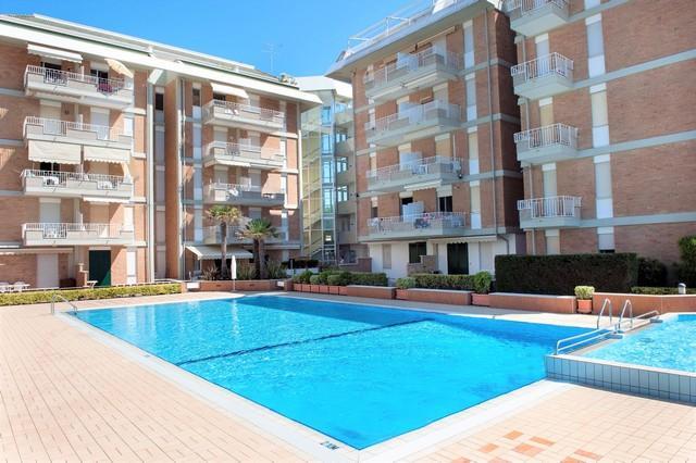 Puerto Del Sol Fronte Mare Apartment Lido di Jesolo Exterior foto